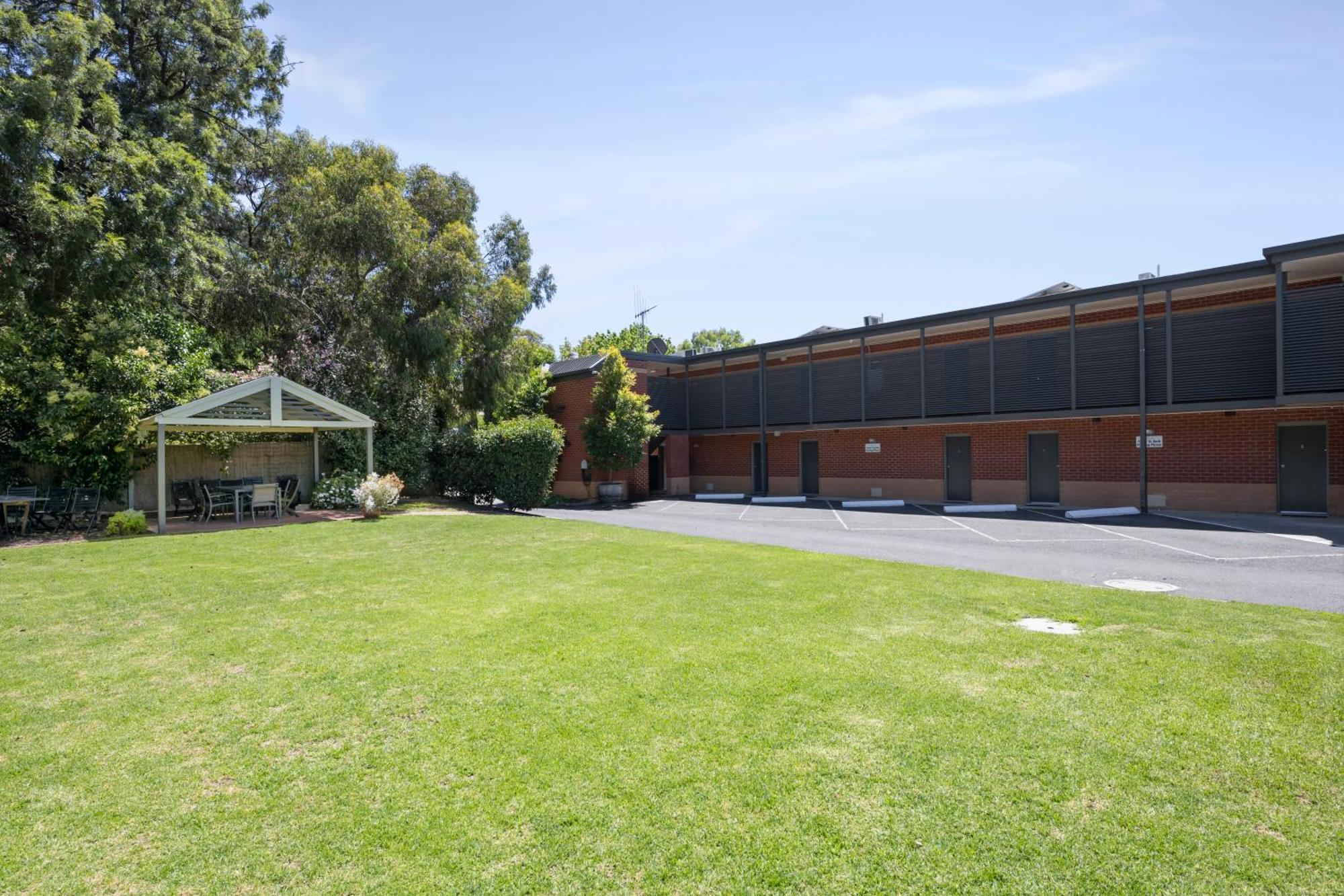 National Hotel Complex Bendigo Esterno foto